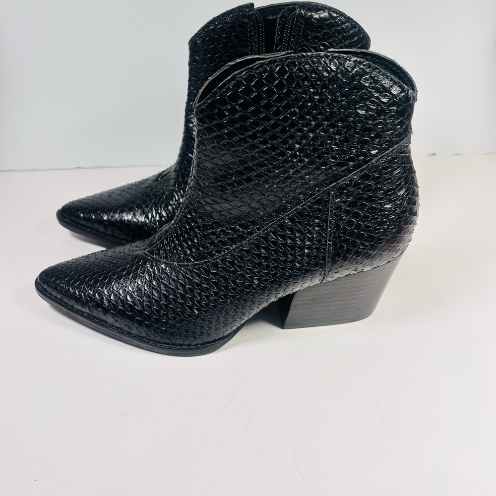 Sheryl Crow Daria Snake Bootie Women Black Size 7 M